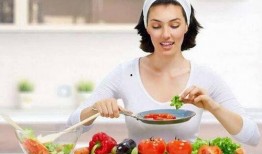 娱乐吃瓜酱洗碗